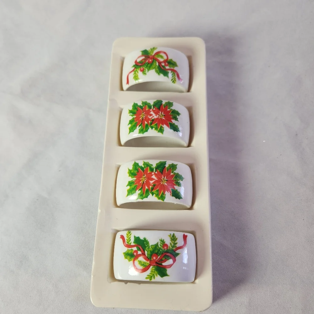 Vintage Artmark Christmas Napkin Rings